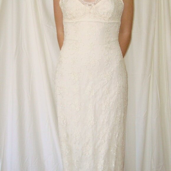 Brand new Collette Dinnigan wedding gown, with tags - Picture 7 of 7